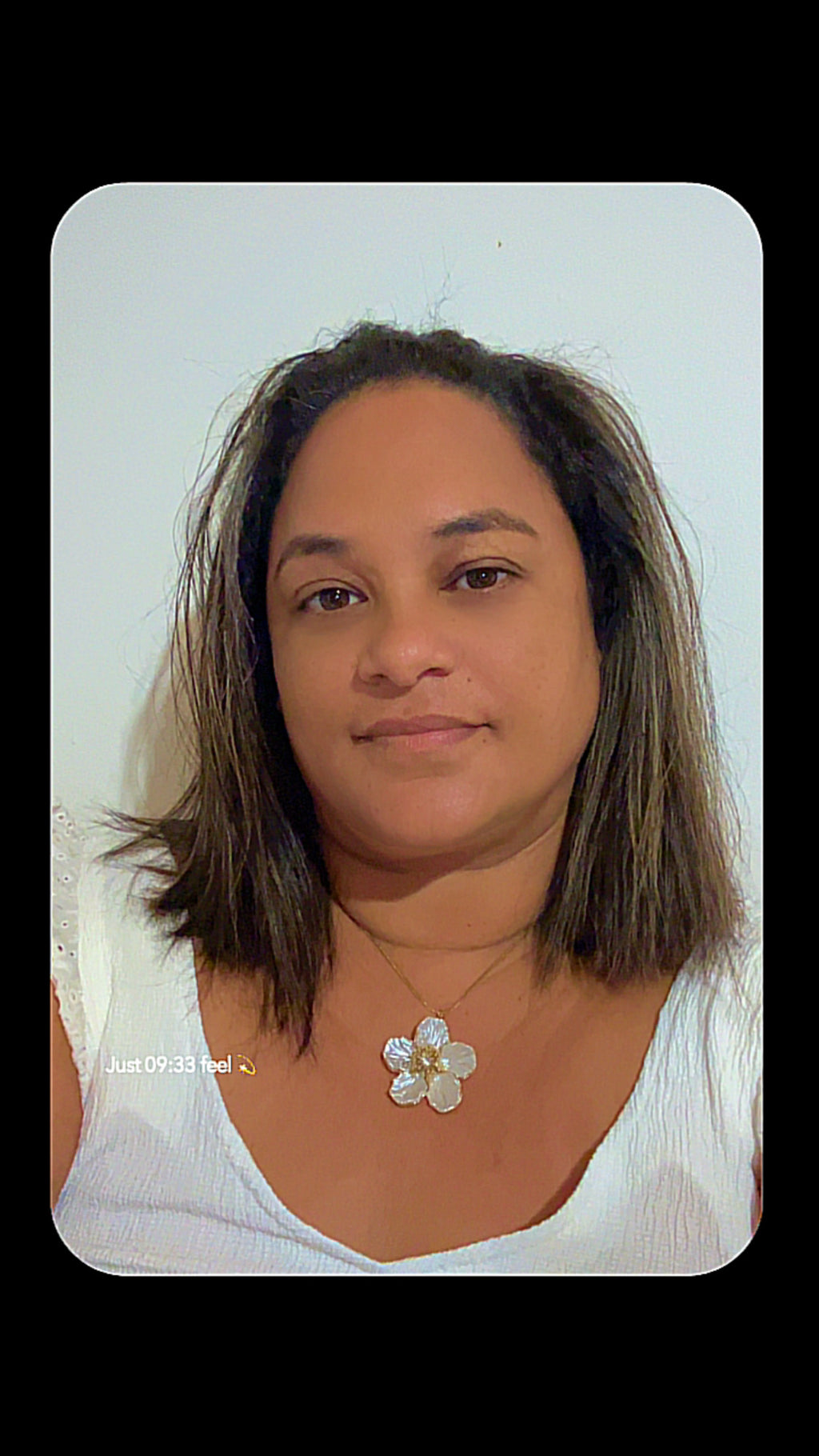 Collier Fleur blanche